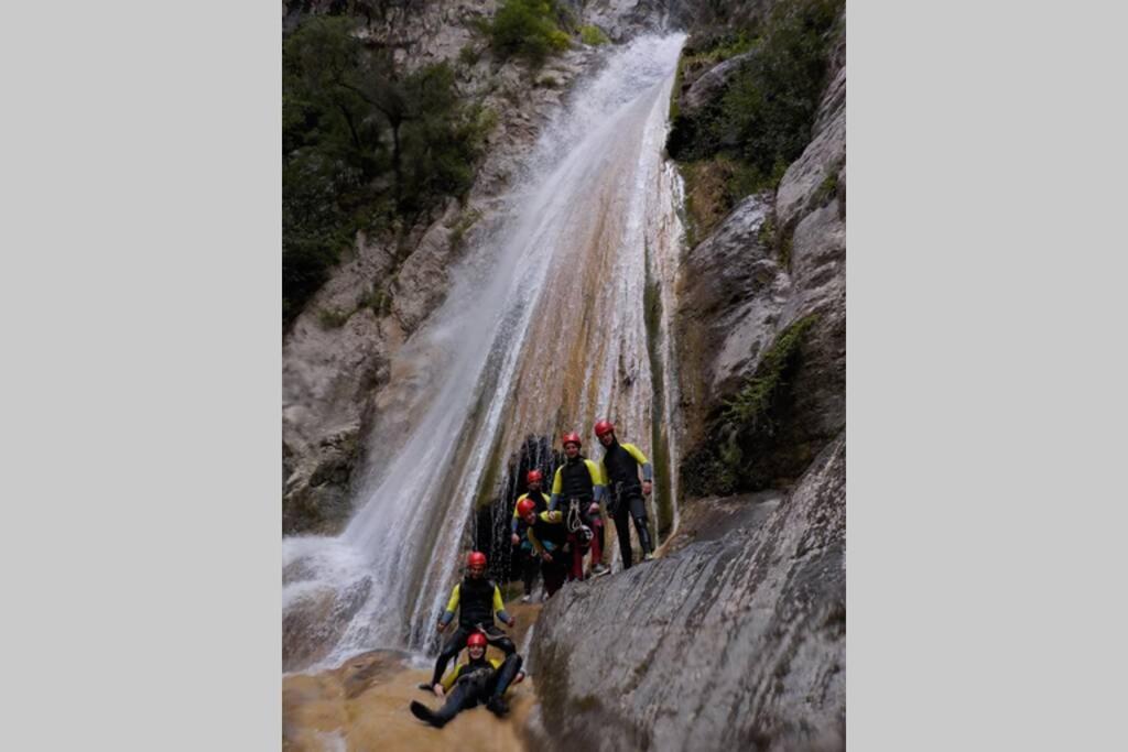 Pont De Valenti Mountain Retreat Leilighet Girona Eksteriør bilde